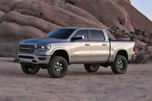Fabtech 19-21 Ram 1500 4WD 6in Basic Sys w/Perf Shks (Exc. Rebel & TRX) thumbnail 3
