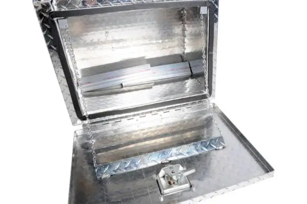 Deezee Universal Tool Box - Specialty Underbed BT Alum 24X18X18 thumbnail 3