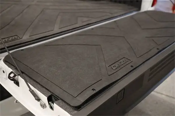 Deezee Universal Tailgate Mat - Full Size/Universal (X Pattern) thumbnail 2