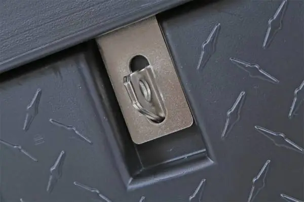 Deezee Universal Tool Box - Specialty Triangle Plastic thumbnail 3