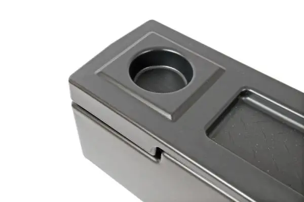 Deezee Universal Tool Box - Specialty Wheel Well Poly thumbnail 5
